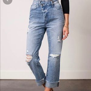 Flying Monkey Criss Cross Vintage Boyfriend Jeans